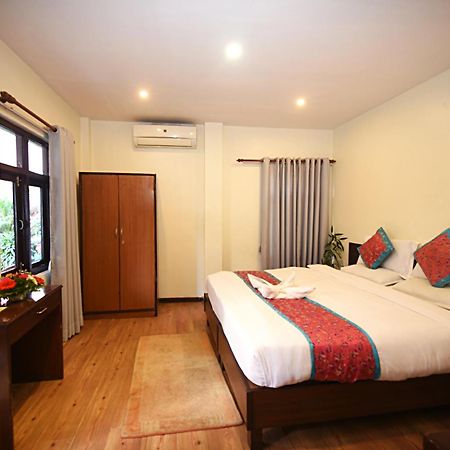 Hotel Amaryllis Katmandu Zewnętrze zdjęcie
