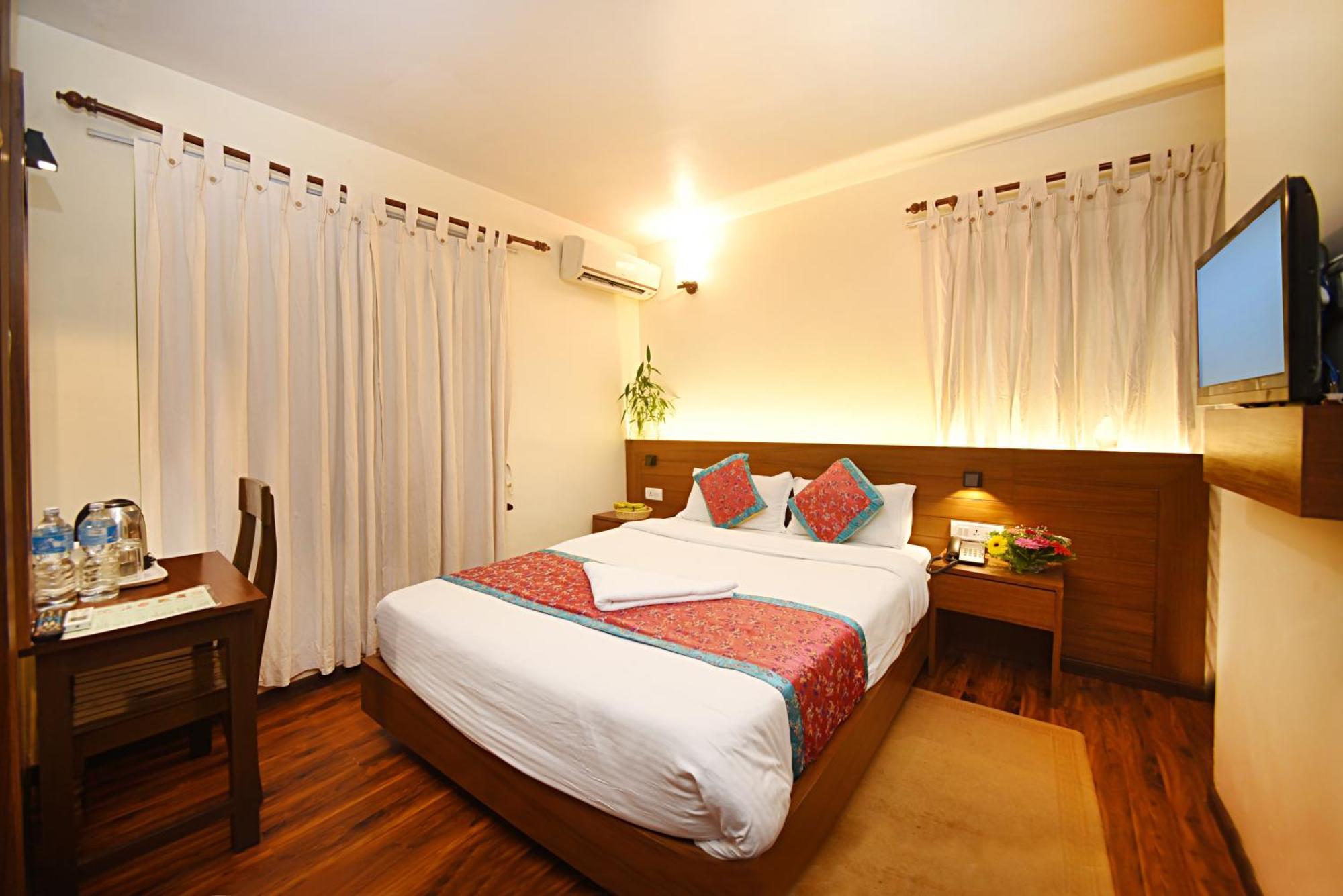 Hotel Amaryllis Katmandu Zewnętrze zdjęcie