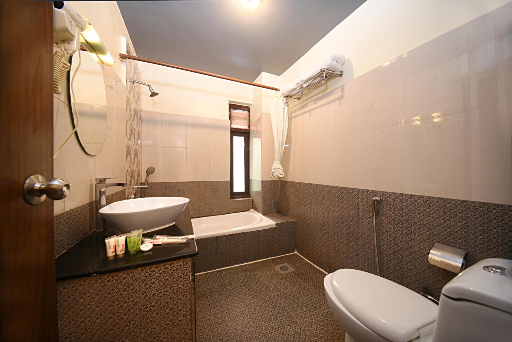 Hotel Amaryllis Katmandu Zewnętrze zdjęcie