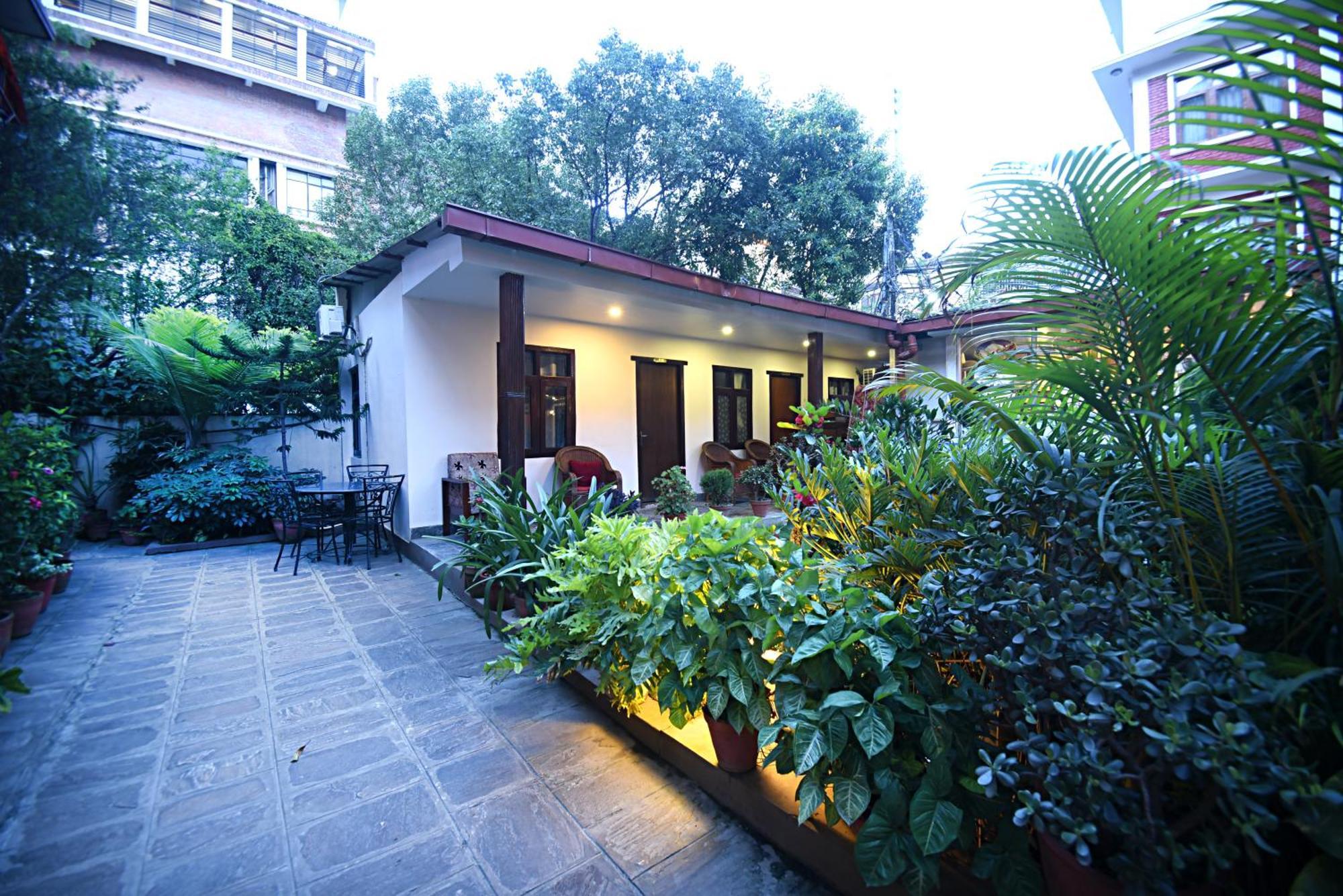Hotel Amaryllis Katmandu Zewnętrze zdjęcie