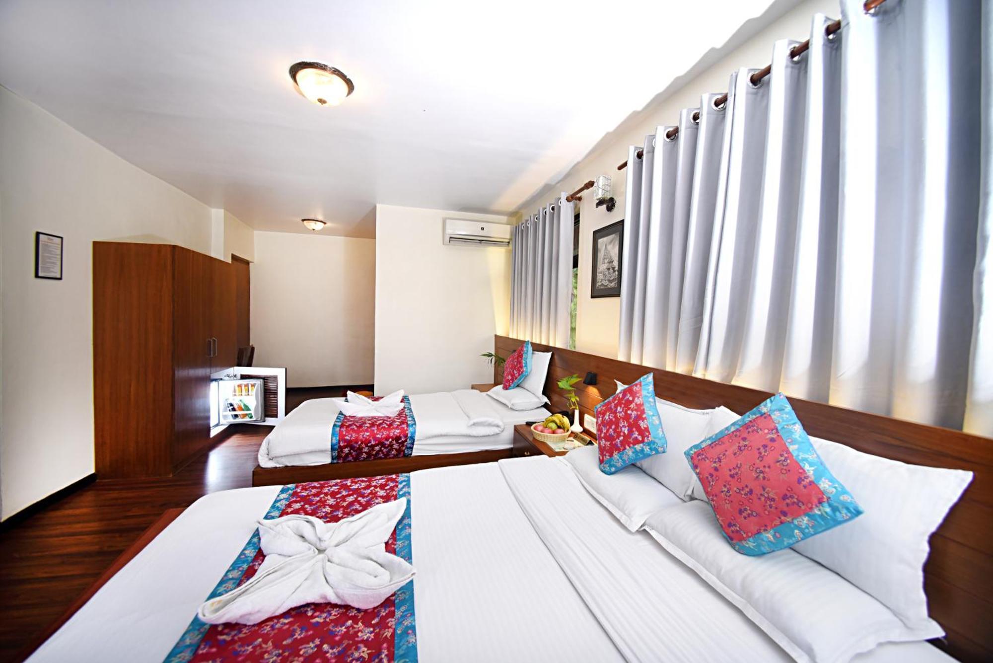 Hotel Amaryllis Katmandu Zewnętrze zdjęcie